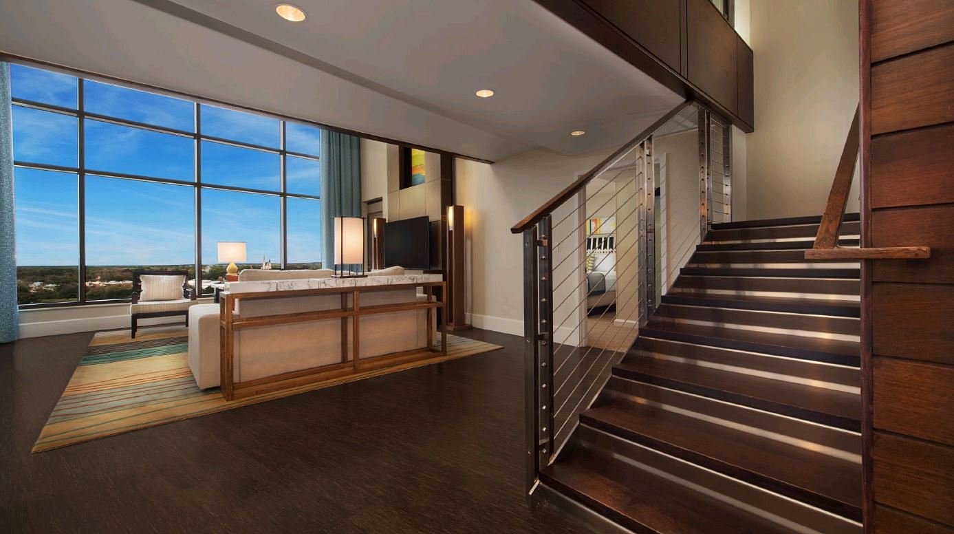 bay-lake-tower-at-disney